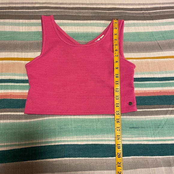 Pink Roxy criss cross back cropped tank - Picture 4 of 7